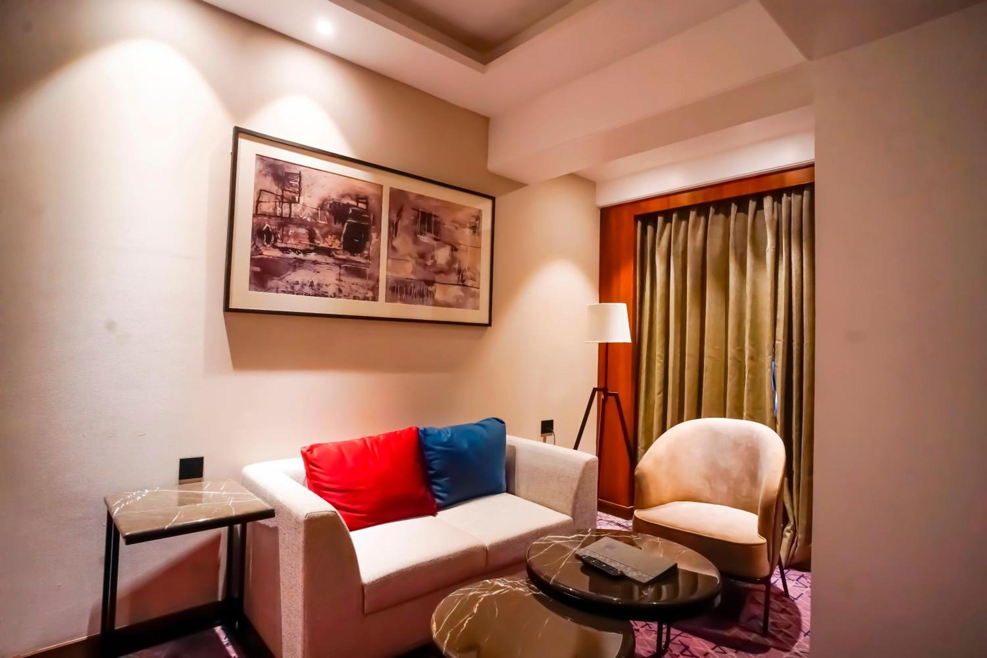 Ishaan Sarovar Portico Deoghar Exterior foto