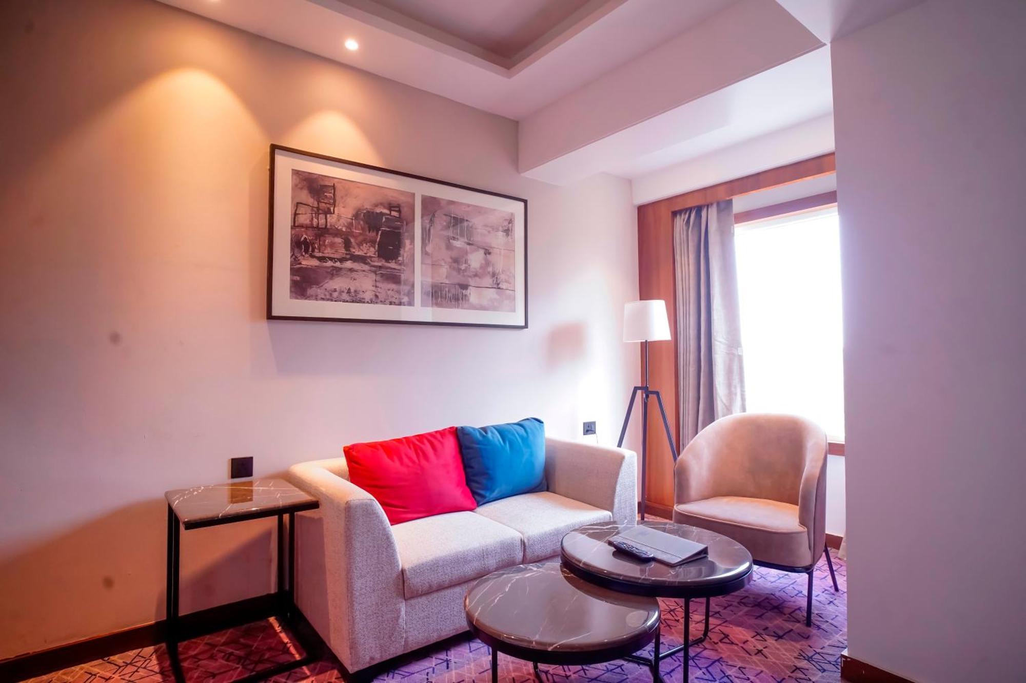 Ishaan Sarovar Portico Deoghar Exterior foto
